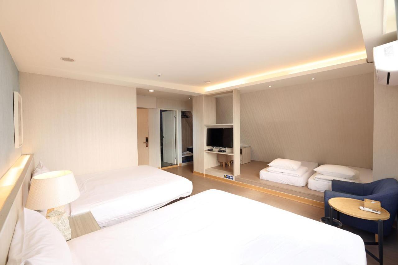 Tc Hotel - Hualien Zhongxiao Ngoại thất bức ảnh