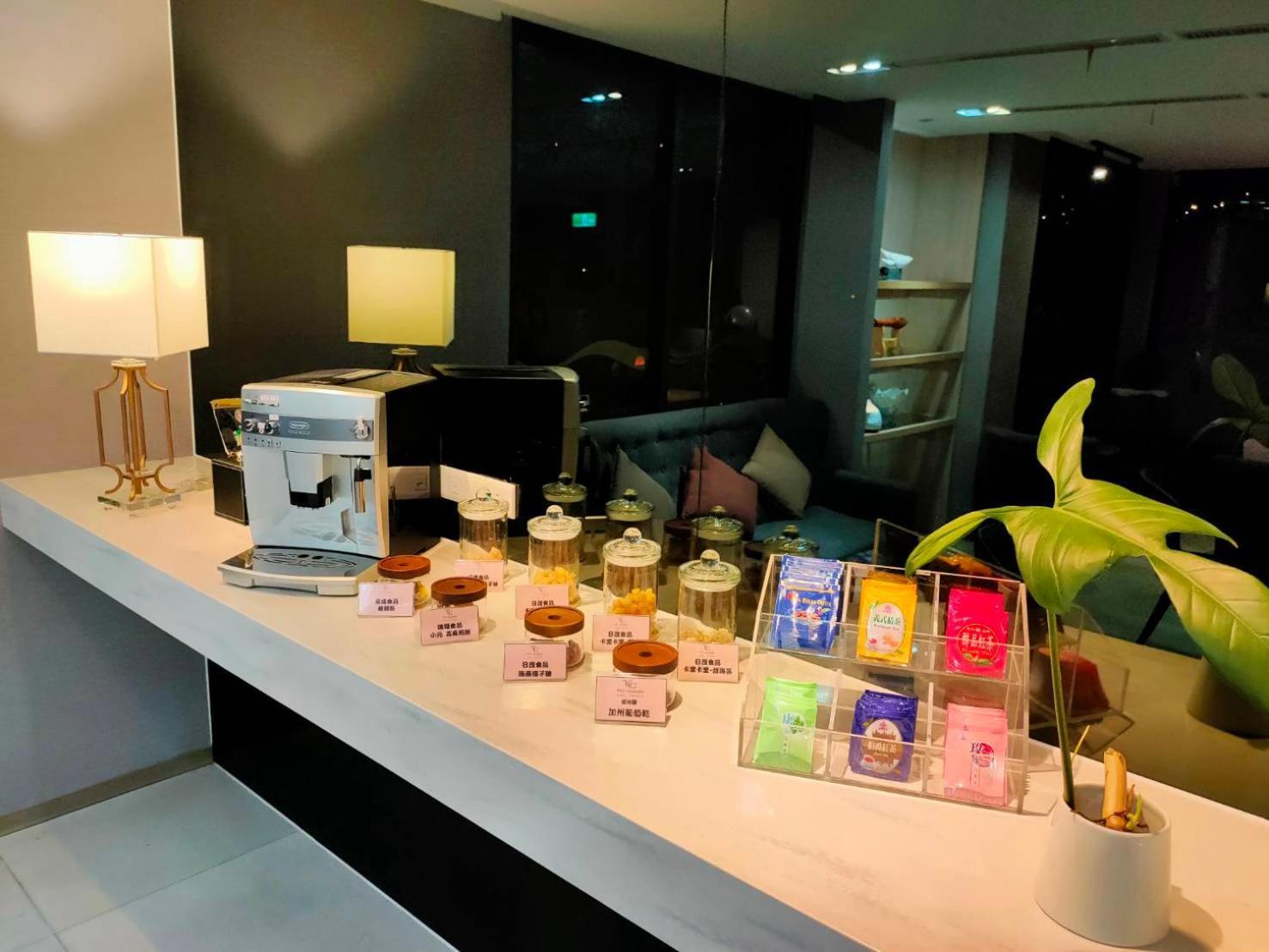 Tc Hotel - Hualien Zhongxiao Ngoại thất bức ảnh